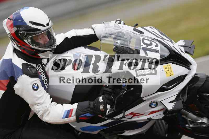 /14 25.04.2024 TZ Motorsport Training ADR/Gruppe gelb/19